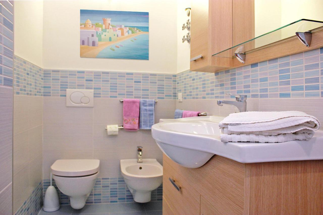 Ischia Domus Apartment Bagian luar foto
