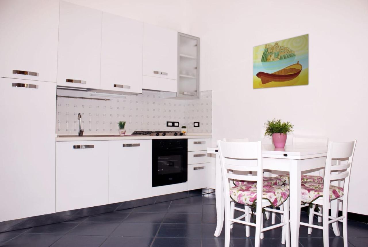 Ischia Domus Apartment Bagian luar foto