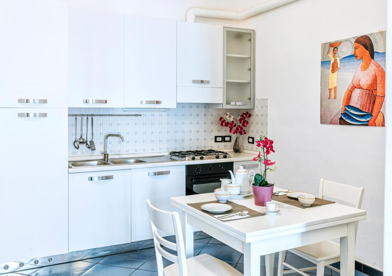 Ischia Domus Apartment Bagian luar foto